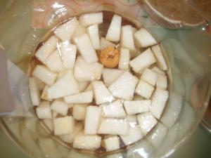 【秋季润肺】雪梨川贝瘦肉汤