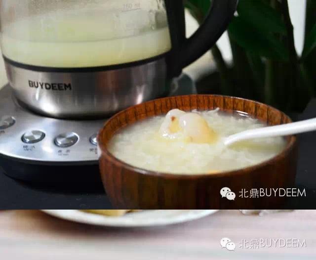 【补血安神】桂圆莲子粥